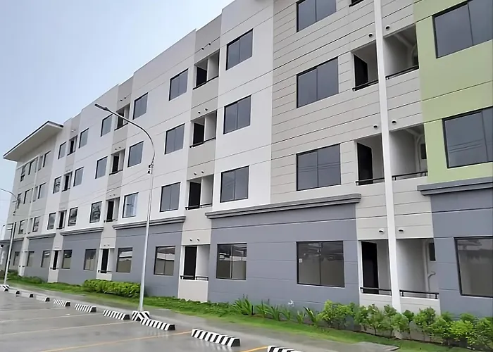 Leina Life-style Comfy Balcony Near Mactan Airport Aparthotel
